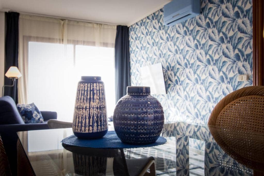 1 bedroom Beach Apartment for holiday rental in Malaga city with pool garage - € 350 (Ref: 7611187)