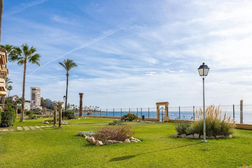 1 camera da letto Appartamento sulla Spiaggia da affitare come casa vacanza in Malaga citta con piscina garage - 735 € (Rif: 7611314)