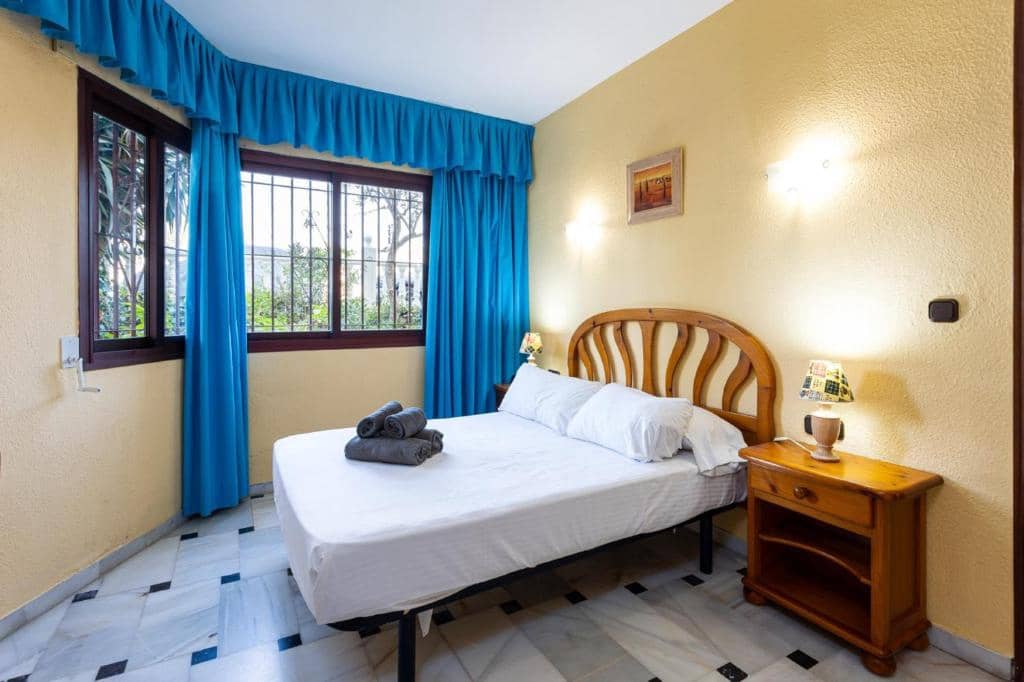 1 camera da letto Appartamento sulla Spiaggia da affitare come casa vacanza in Malaga citta con piscina garage - 735 € (Rif: 7611314)