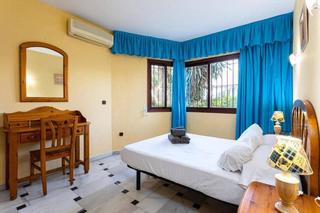 1 camera da letto Appartamento sulla Spiaggia da affitare come casa vacanza in Malaga citta con piscina garage - 735 € (Rif: 7611314)