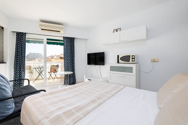    ferieStudio i Cortijo Torrequebrada, Benalmádena med   swimmingpool   - € 250 (Ref: 8645655)