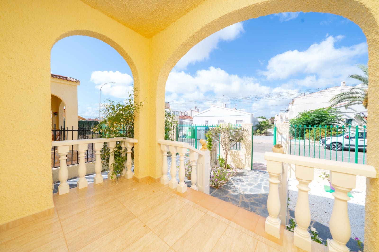 3 sypialnia Willa na sprzedaż w La Marina z basenem - 222 000 € (Ref: 10004561)