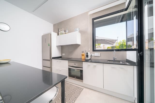 3 slaapkamer Villa te koop in La Marina, Elche / Elx met zwembad - € 329.000 (Ref: 10012502)