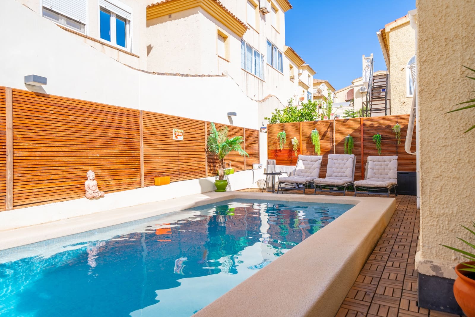 2 quarto Moradia para venda em La Marina com piscina - 230 000 € (Ref: 10023173)
