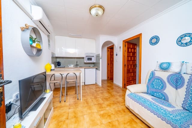 3 quarto Casa em Banda para venda em La Marina, Elche / Elx - 95 000 € (Ref: 10023174)