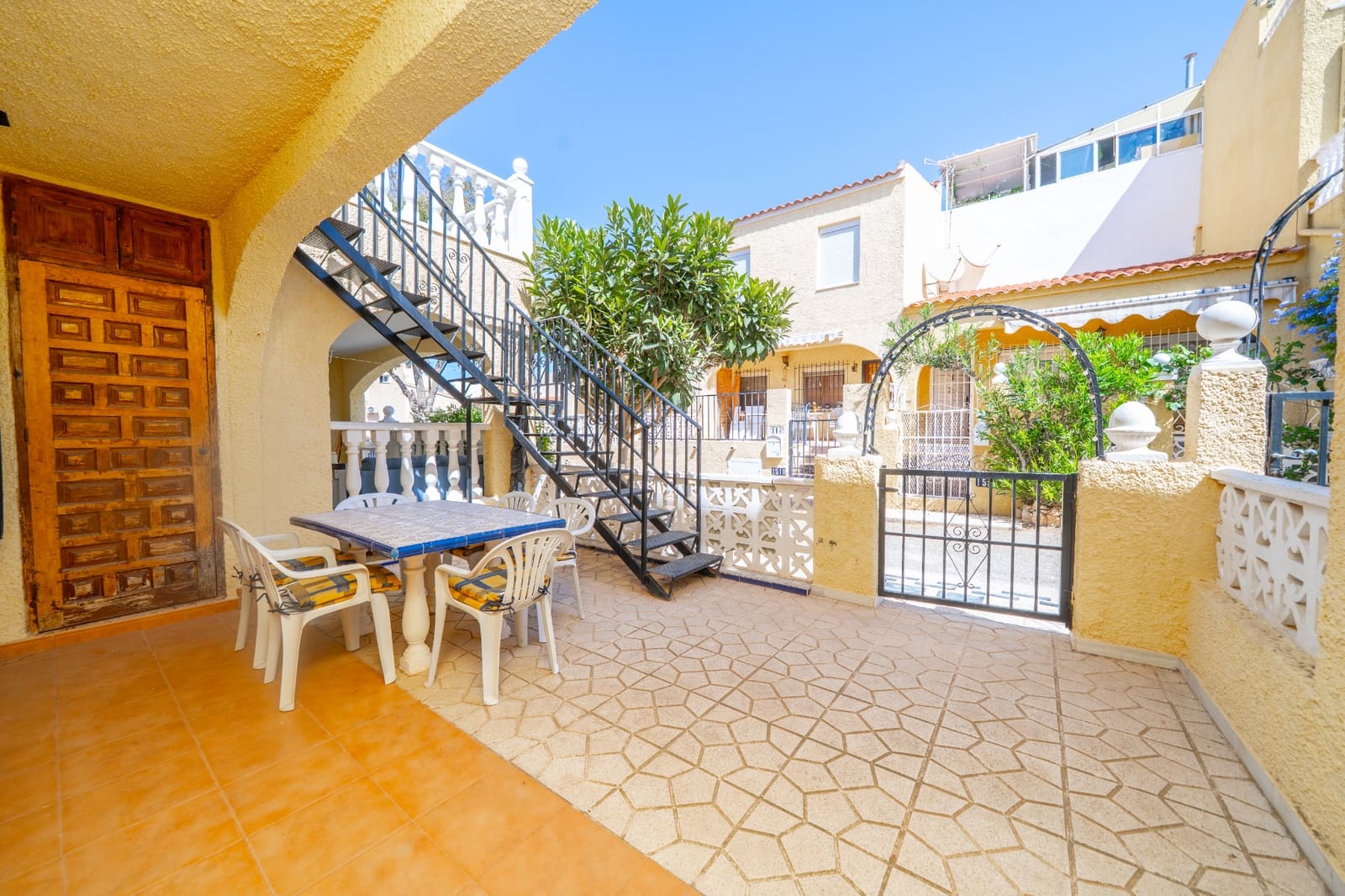 3 quarto Casa em Banda para venda em La Marina - 95 000 € (Ref: 10023174)