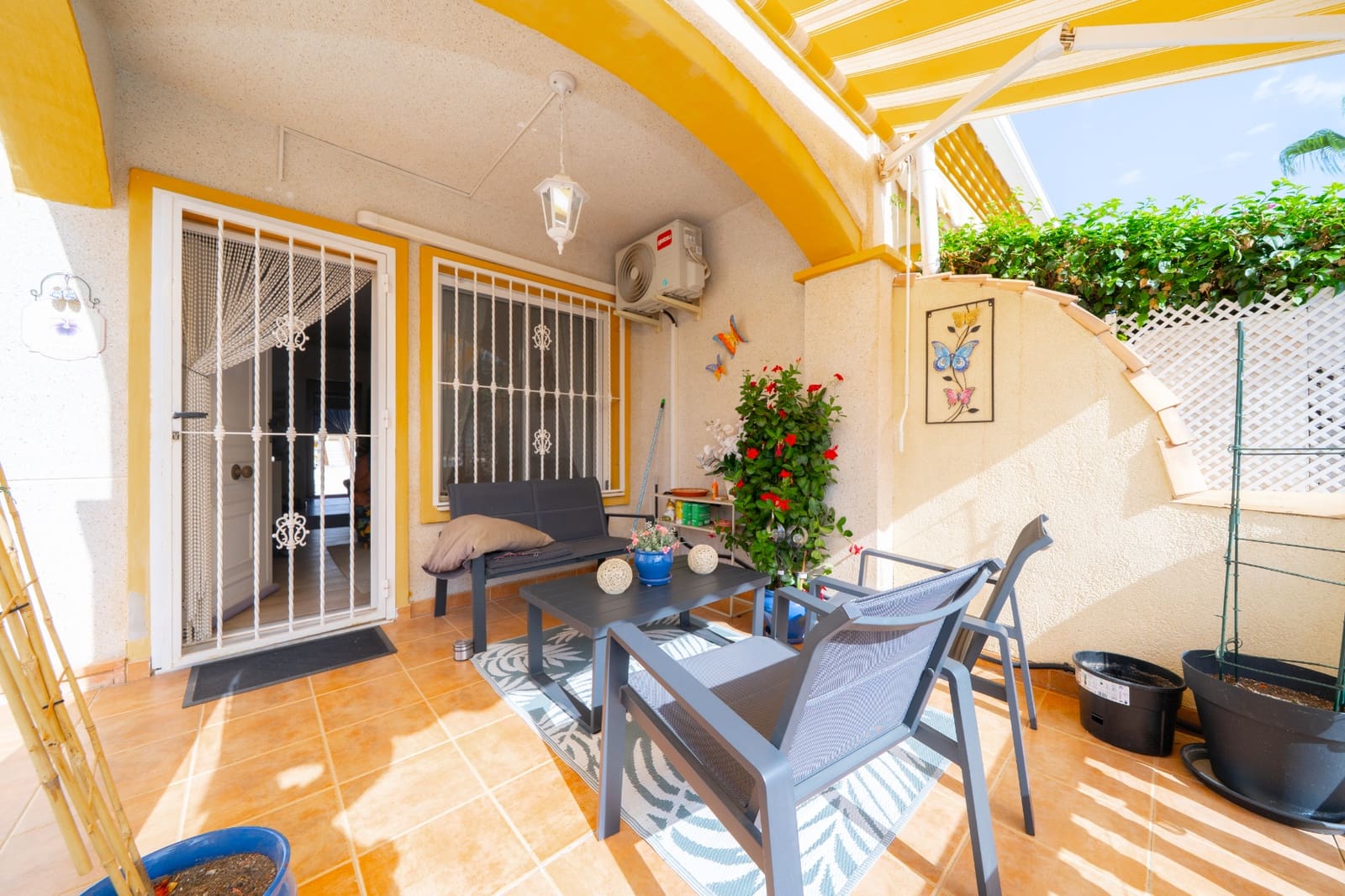 3 quarto Moradia em Banda para venda em La Marina com piscina - 195 000 € (Ref: 10032529)