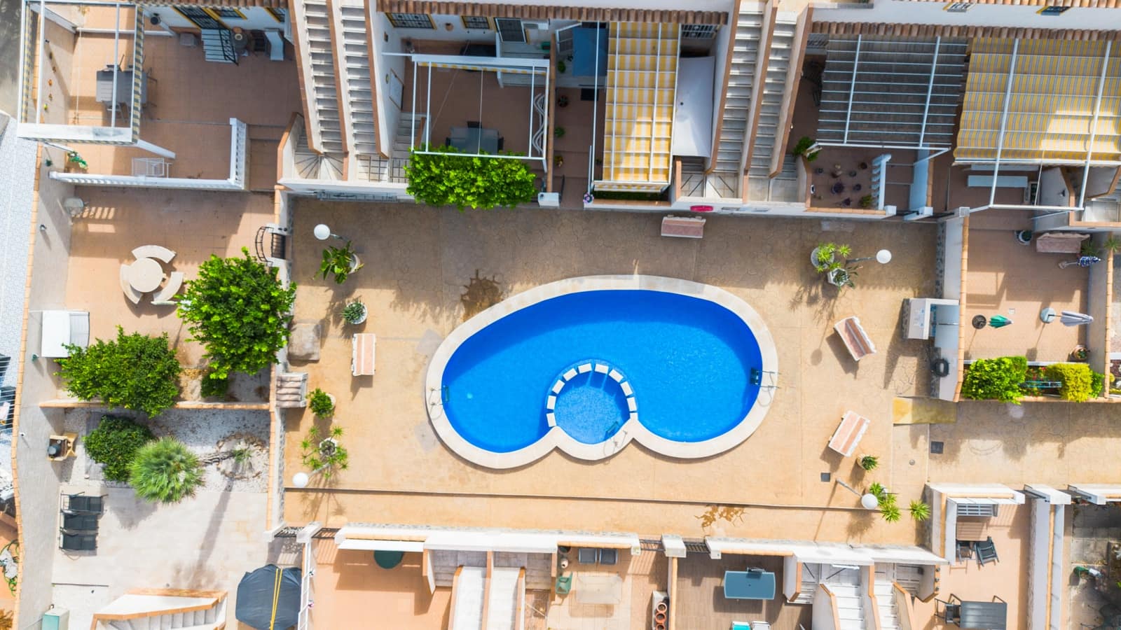 3 quarto Moradia em Banda para venda em La Marina com piscina - 195 000 € (Ref: 10032529)