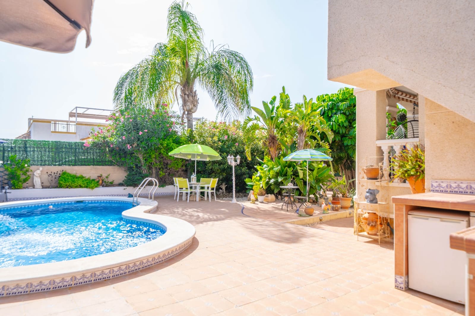 3 soveværelse Villa til salg i La Marina med swimmingpool - € 359.000 (Ref: 10035837)