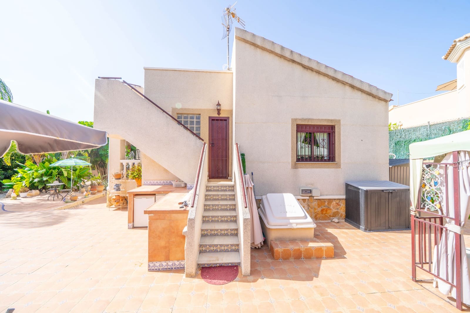 3 soveværelse Villa til salg i La Marina med swimmingpool - € 359.000 (Ref: 10035837)