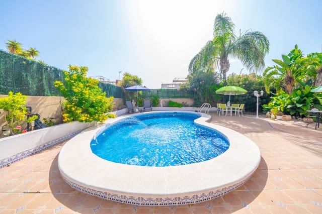 3 soveværelse Villa til salg i La Marina, Elche / Elx med swimmingpool - € 359.000 (Ref: 10035837)
