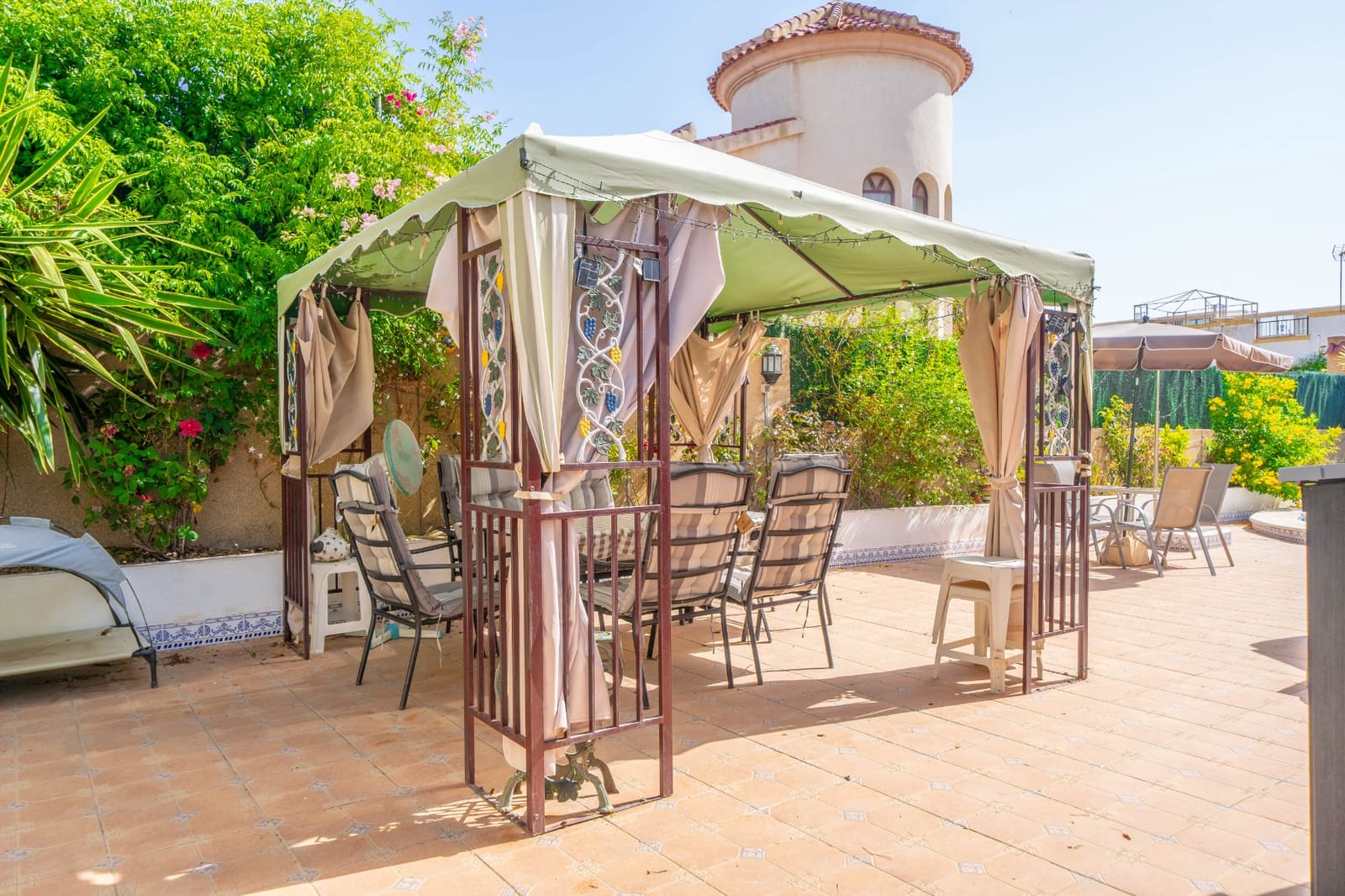3 soveværelse Villa til salg i La Marina med swimmingpool - € 359.000 (Ref: 10035837)