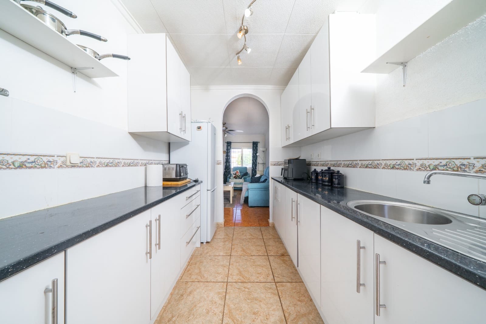 2 bedroom Villa for sale in La Marina with pool - € 185,000 (Ref: 10042151)