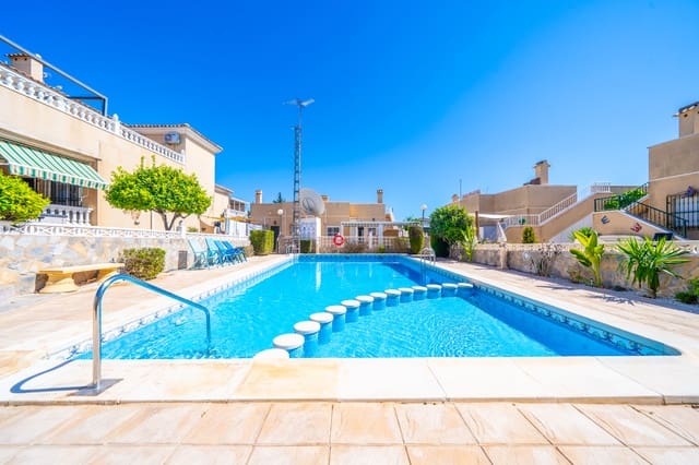 2 sovrum Semi-fristående Villa till salu i La Marina, Elche / Elx med pool garage - 175 000 € (Ref: 10106509)