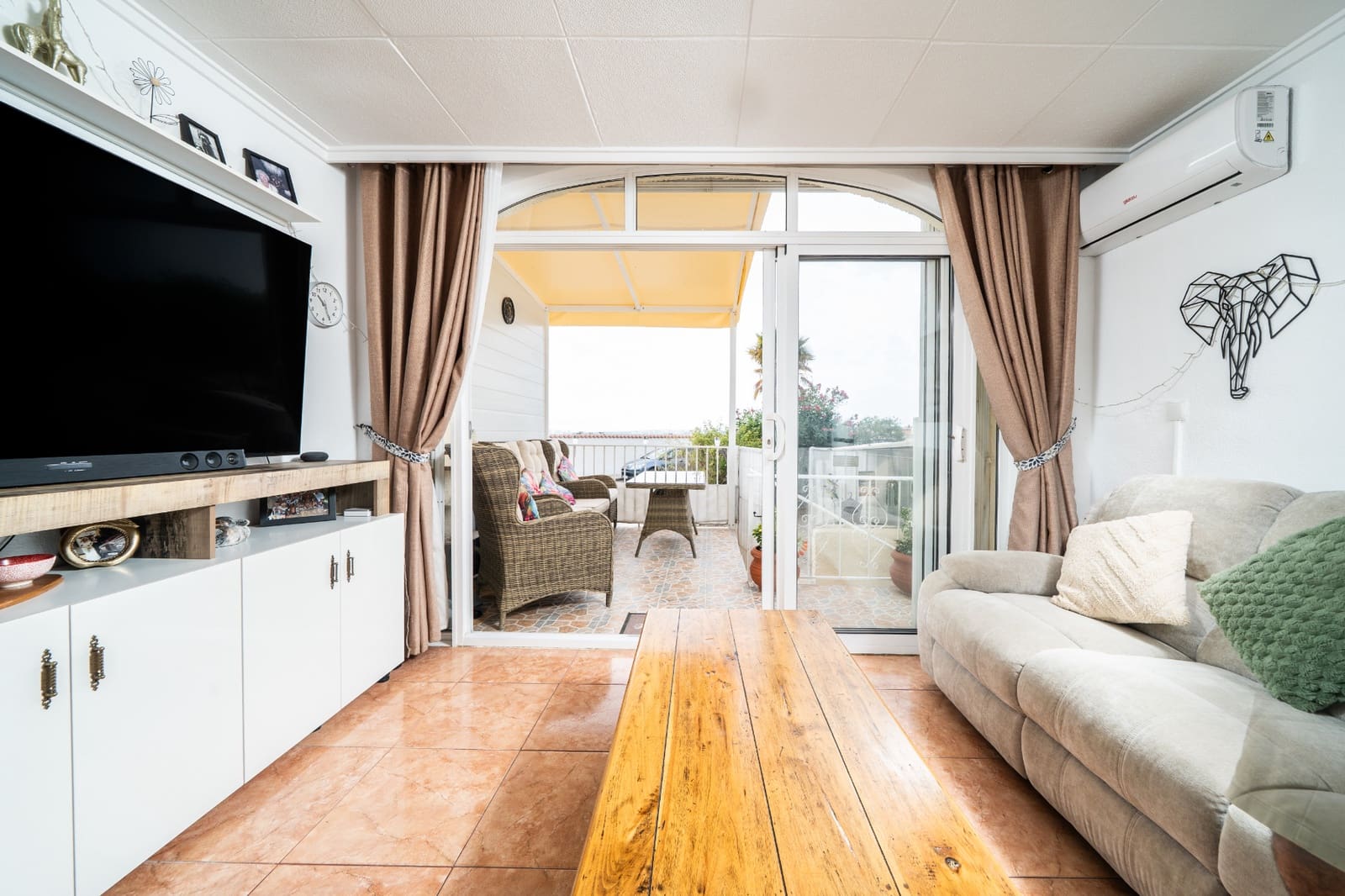 2 sovrum Radhus till salu i La Marina - 120 000 € (Ref: 10120983)