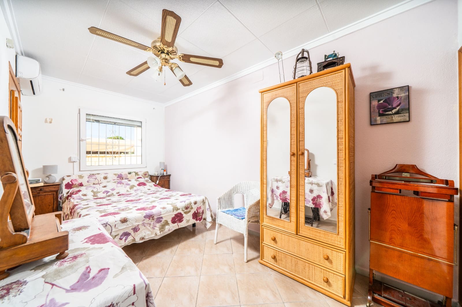 2 soverom Villa til salgs i La Marina med svømmebasseng garasje - € 235 000 (Ref: 10141367)