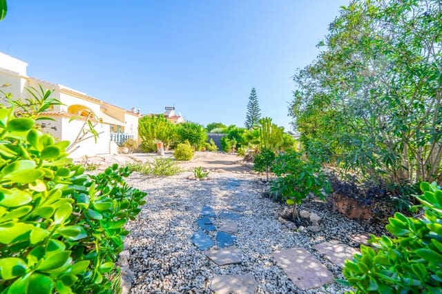 2 soverom Villa til salgs i La Marina, Elche / Elx med svømmebasseng garasje - € 235 000 (Ref: 10141367)