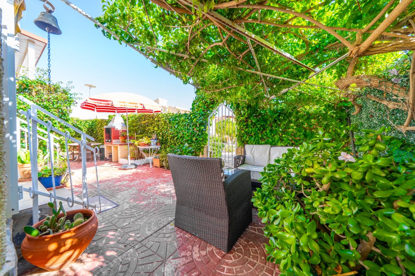 2 soverom Villa til salgs i La Marina med svømmebasseng garasje - € 235 000 (Ref: 10141367)