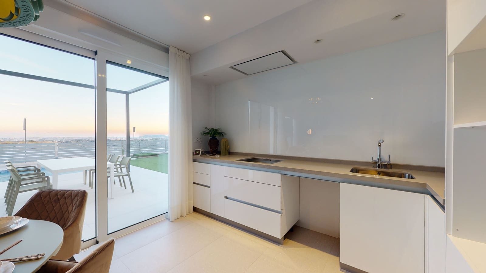 3 soveværelse Villa til salg i Alicante by med swimmingpool - € 450.000 (Ref: 7763678)