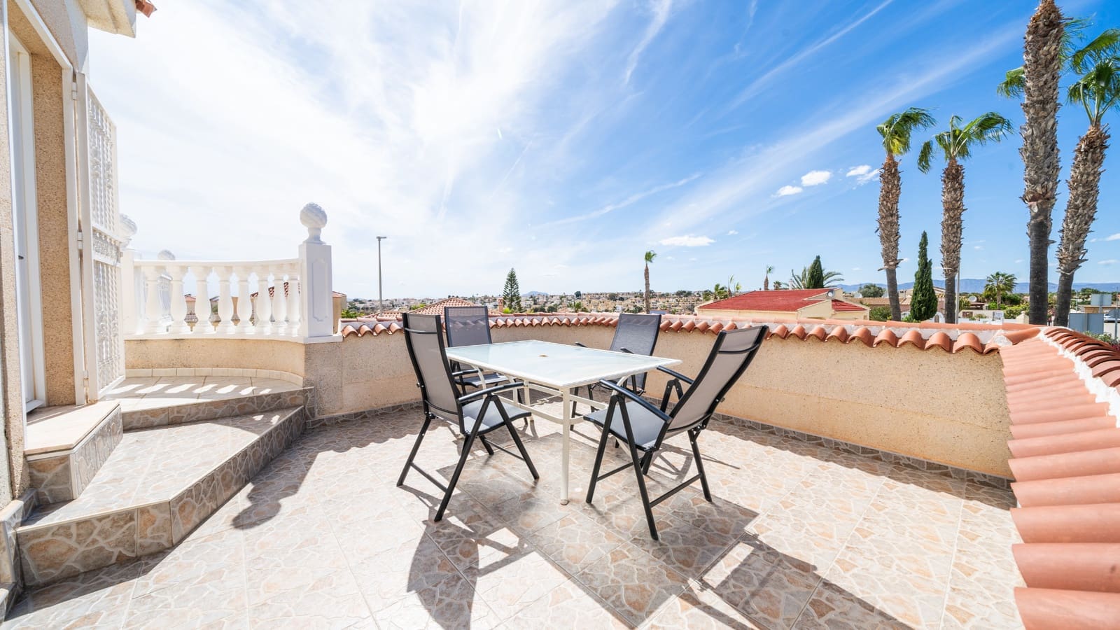 3 slaapkamer Villa te koop in La Escuera met zwembad garage - € 495.000 (Ref: 8274421)