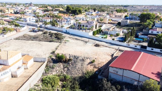 Undeveloped Land for sale in La Escuera, San Fulgencio - € 79,950 (Ref: 8639788)