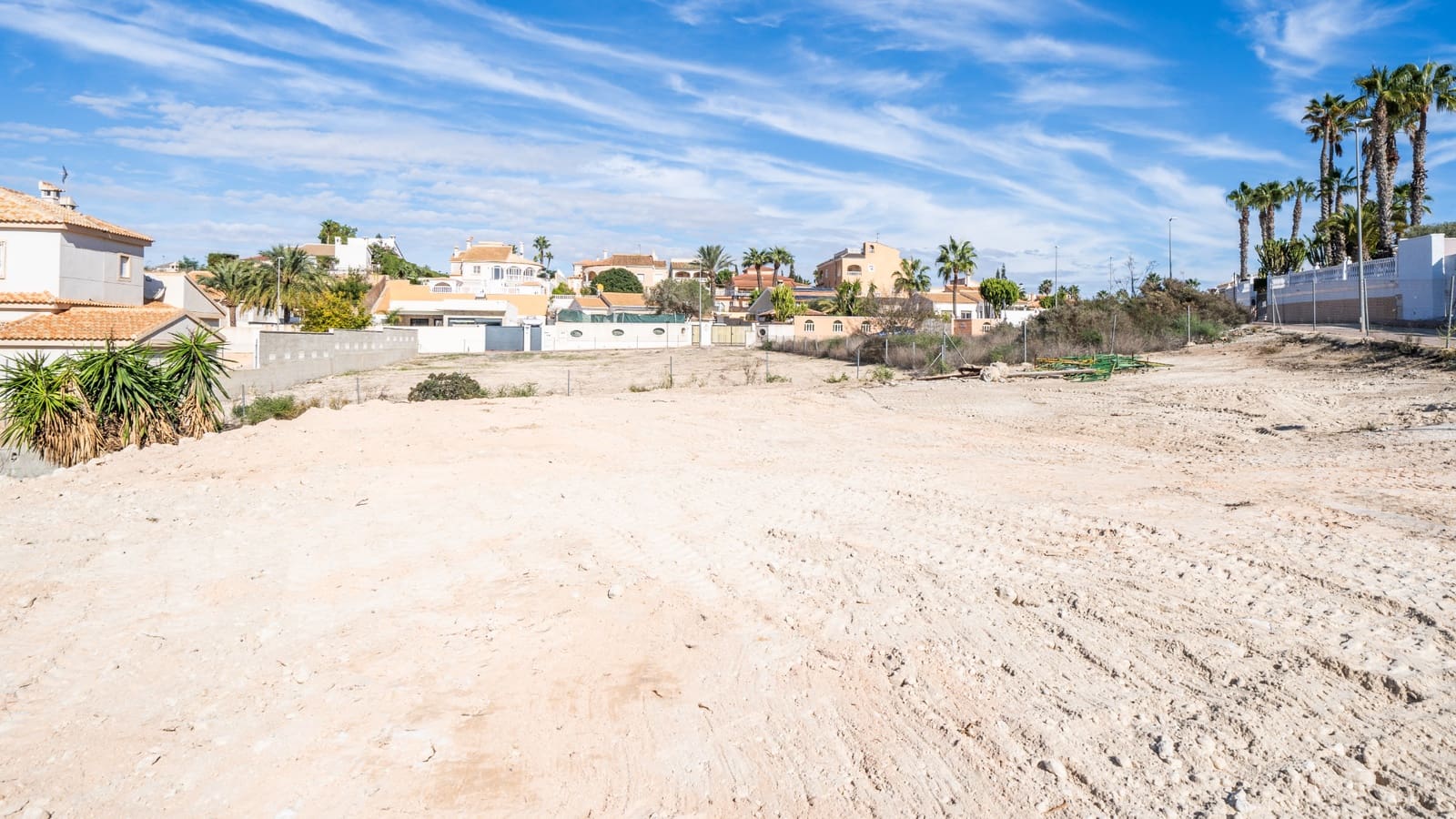 Teren niezagospodarowany na sprzedaż w La Escuera - 79 950 € (Ref: 8639788)