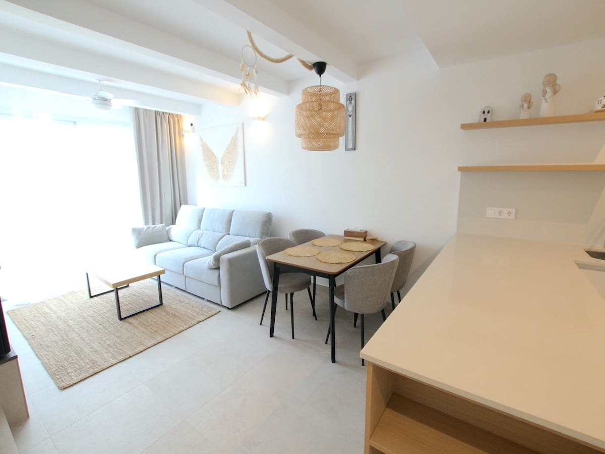 3 bedroom Villa for sale in San Fulgencio with pool - € 345,000 (Ref: 8647122)