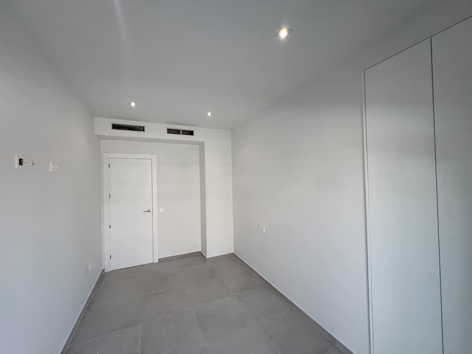 Chalet de 3 habitaciones en Orihuela Costa en venta con piscina - 399.900 € (Ref: 8675133)