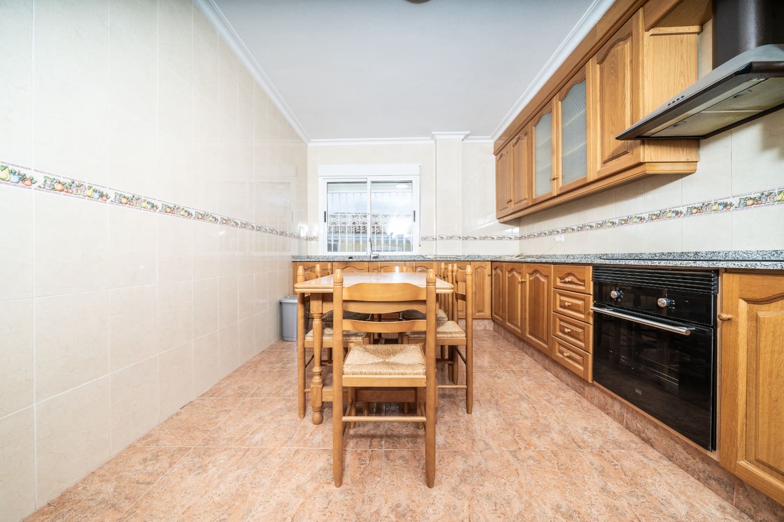 4 sypialnia Willa na sprzedaż w La Marina z basenem garażem - 380 000 € (Ref: 8712957)