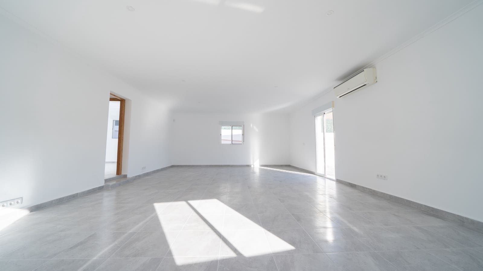 4 sypialnia Willa na sprzedaż w La Marina z basenem garażem - 380 000 € (Ref: 8712957)