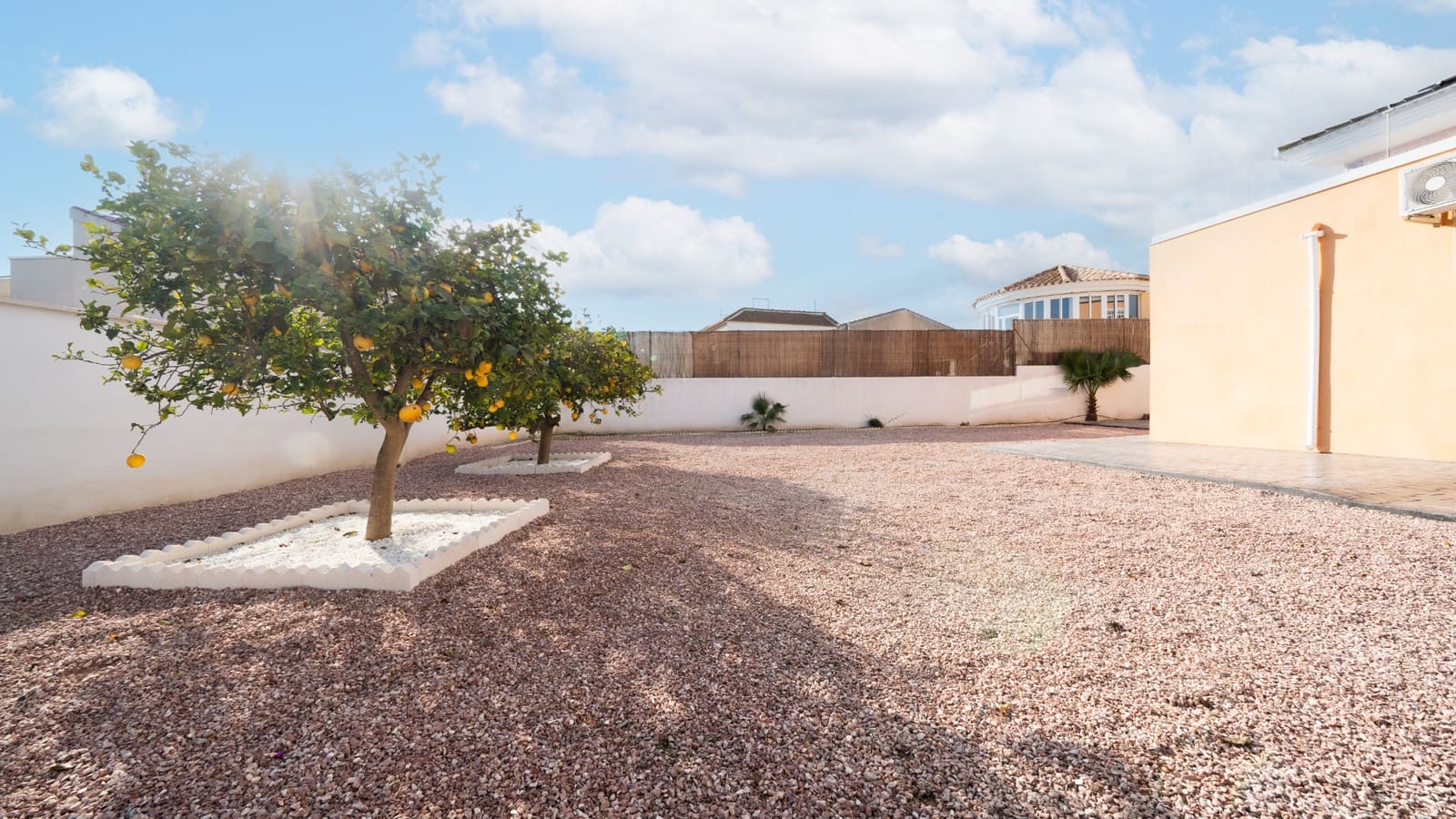 4 sypialnia Willa na sprzedaż w La Marina z basenem garażem - 380 000 € (Ref: 8712957)