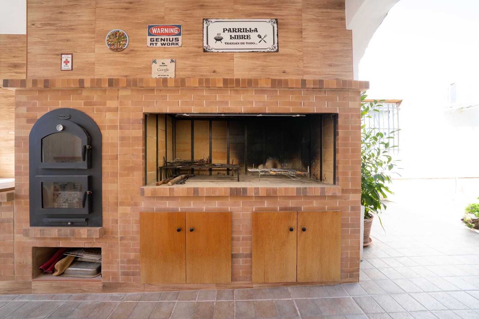 4 bedroom Villa for sale in La Escuera with pool - € 599,000 (Ref: 8840256)