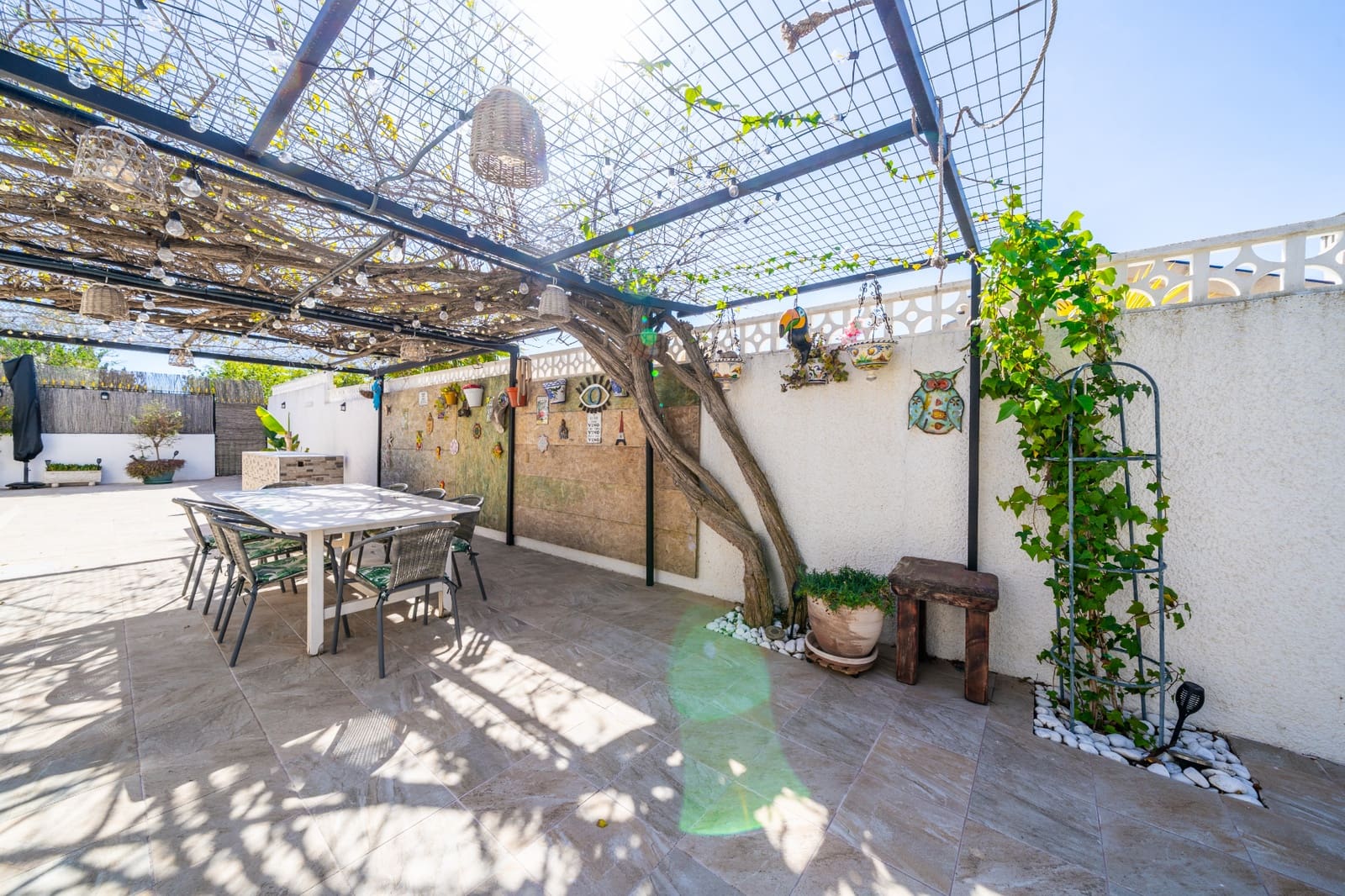 4 bedroom Villa for sale in La Escuera with pool - € 599,000 (Ref: 8840256)