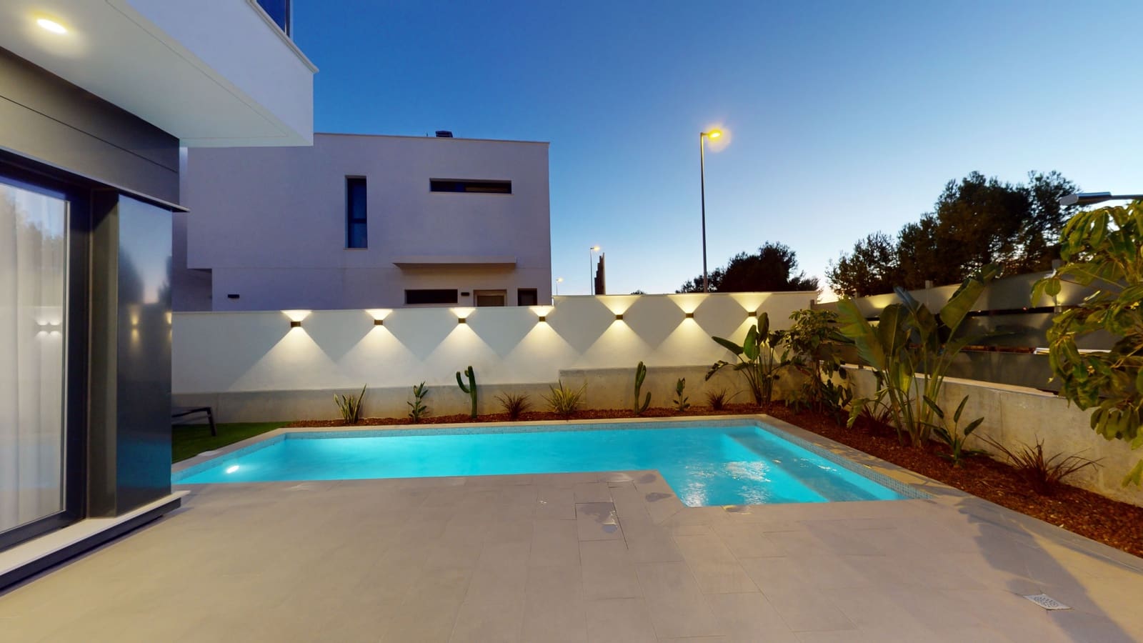 3 bedroom Villa for sale in Los Alcazares with pool - € 399,000 (Ref: 8848566)