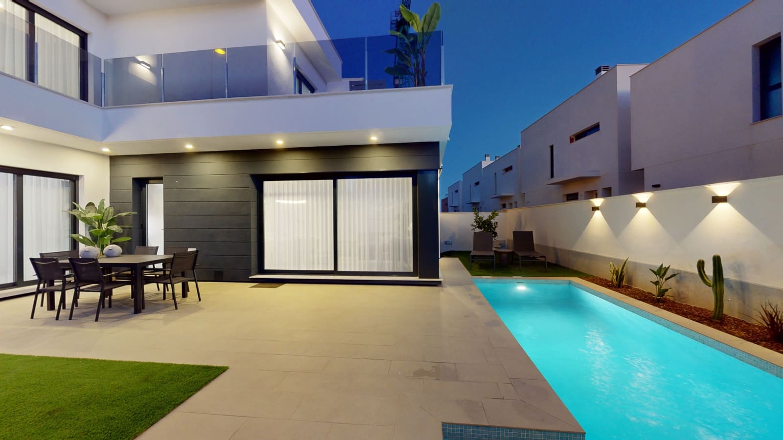 3 bedroom Villa for sale in Los Alcazares with pool - € 399,000 (Ref: 8848566)