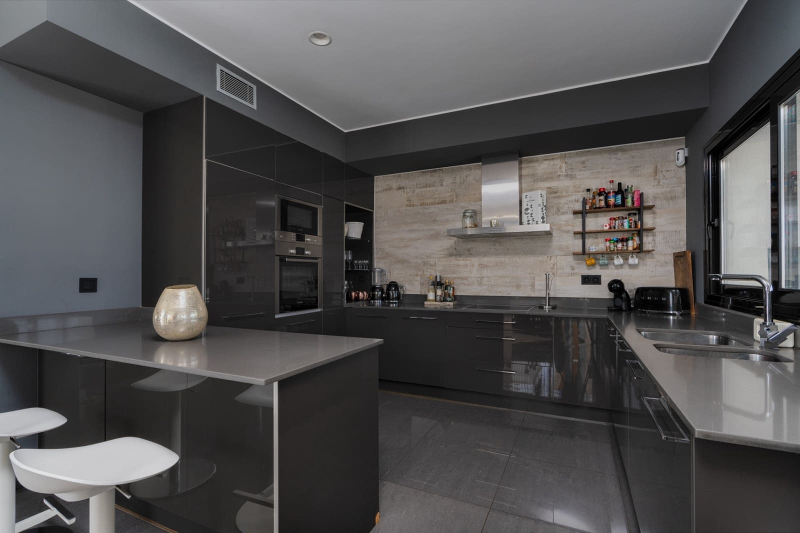 7 soveværelse Villa til salg i La Marina med swimmingpool garage - € 1.090.000 (Ref: 8850617)