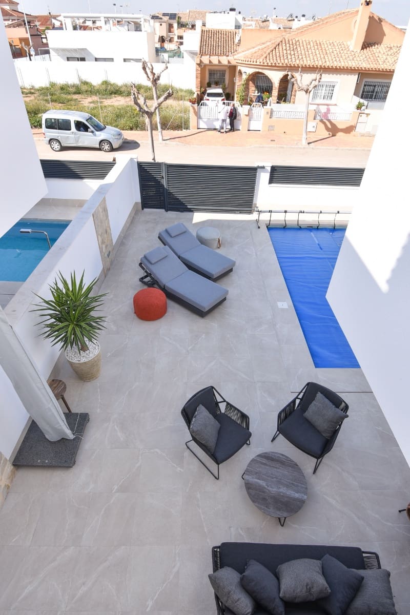 3 bedroom Villa for sale in San Pedro del Pinatar with pool - € 397,000 (Ref: 8853216)