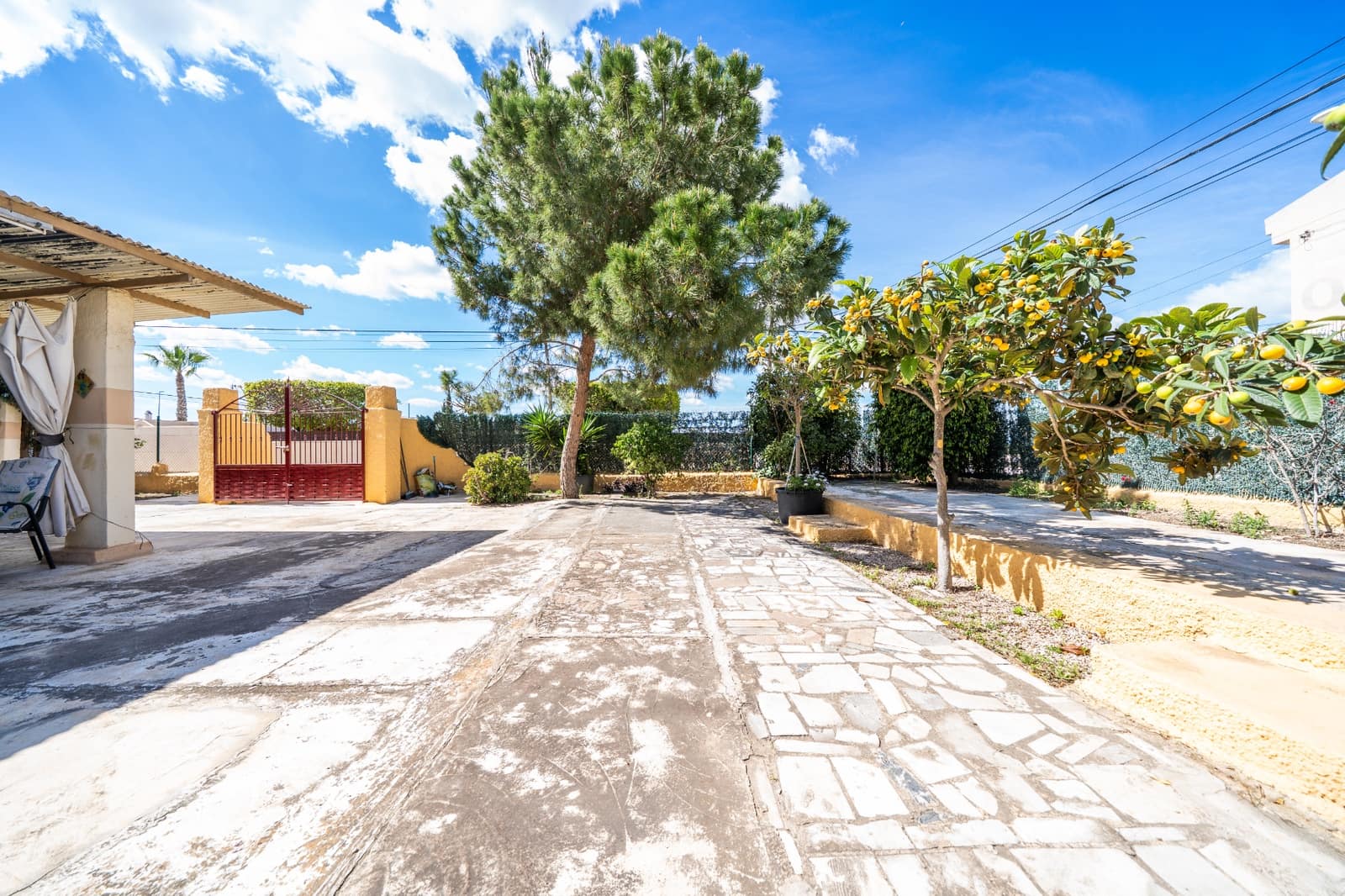 4 bedroom Villa for sale in San Fulgencio - € 325,000 (Ref: 8942057)