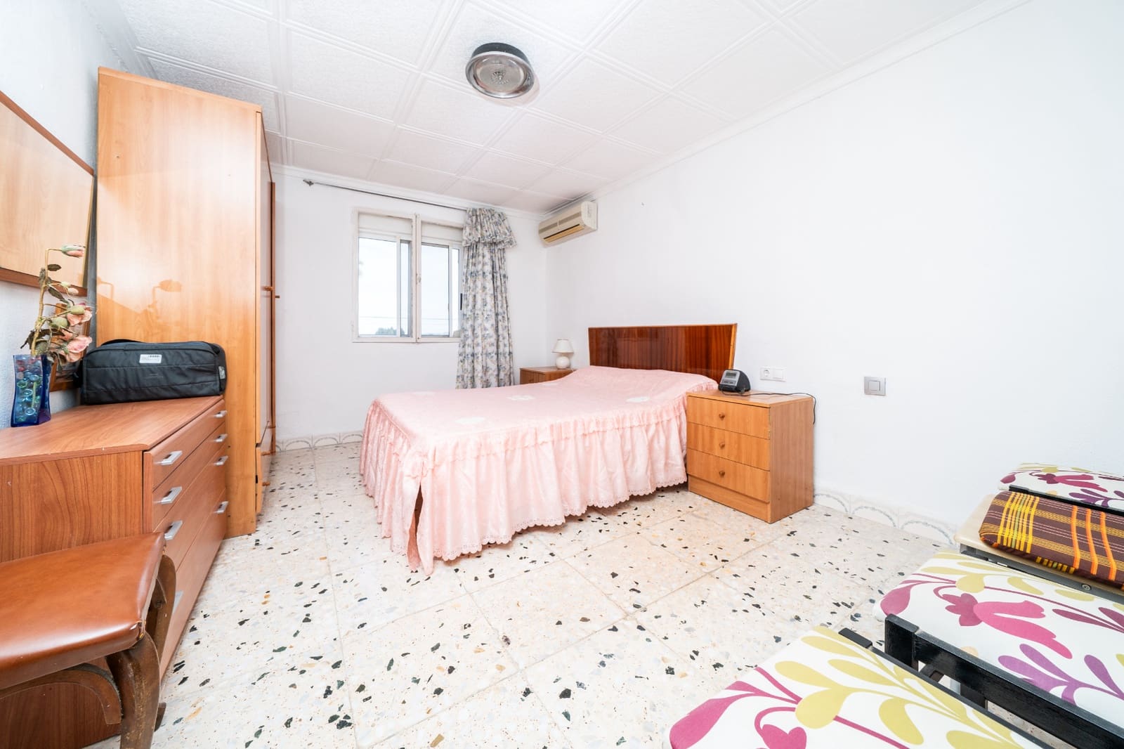 4 bedroom Villa for sale in San Fulgencio - € 325,000 (Ref: 8942057)