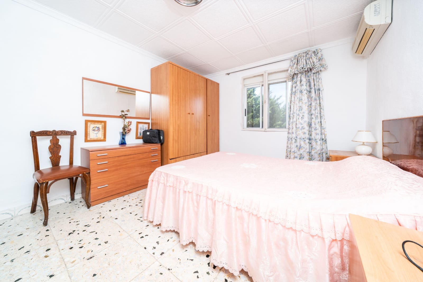 4 bedroom Villa for sale in San Fulgencio - € 325,000 (Ref: 8942057)