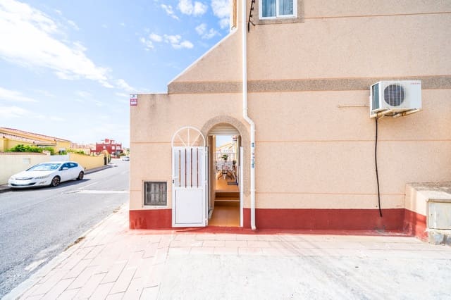 3 soverom Rekkehus til salgs i La Marina, Elche / Elx - € 125 000 (Ref: 8944627)