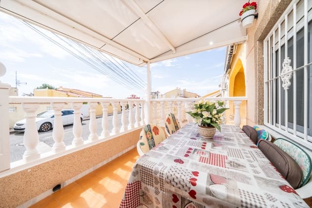 3 soverom Rekkehus til salgs i La Marina, Elche / Elx - € 125 000 (Ref: 8944627)