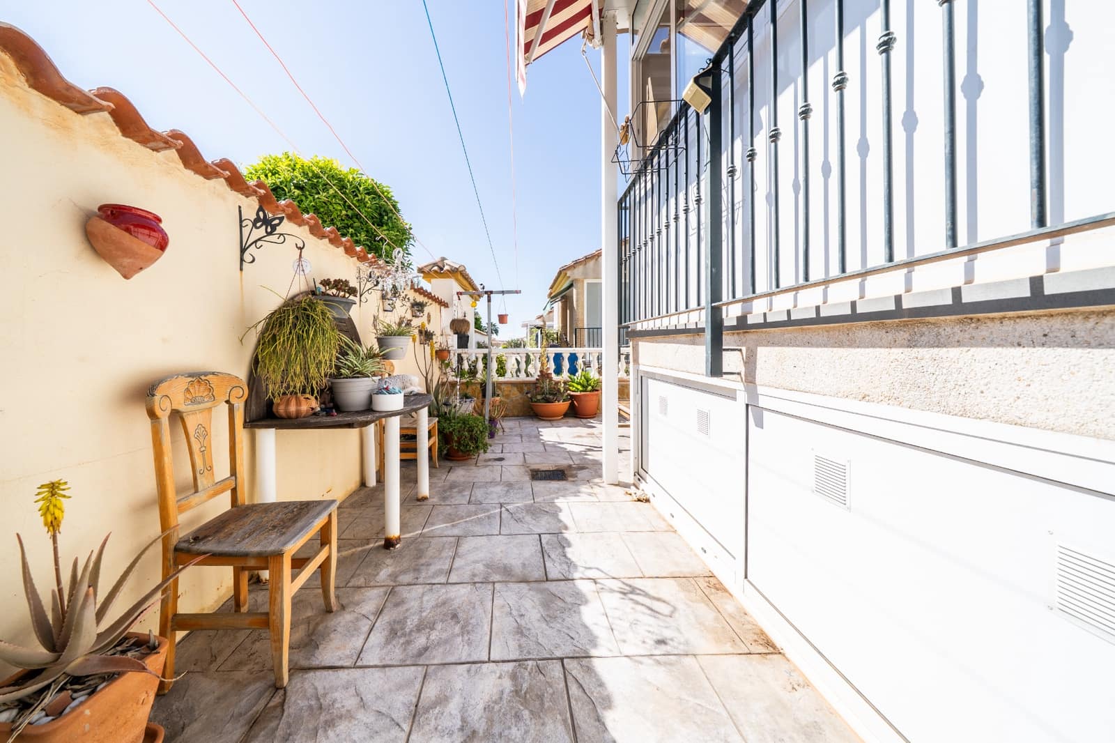 3 bedroom Villa for sale in La Marina with pool garage - € 215,000 (Ref: 8953790)