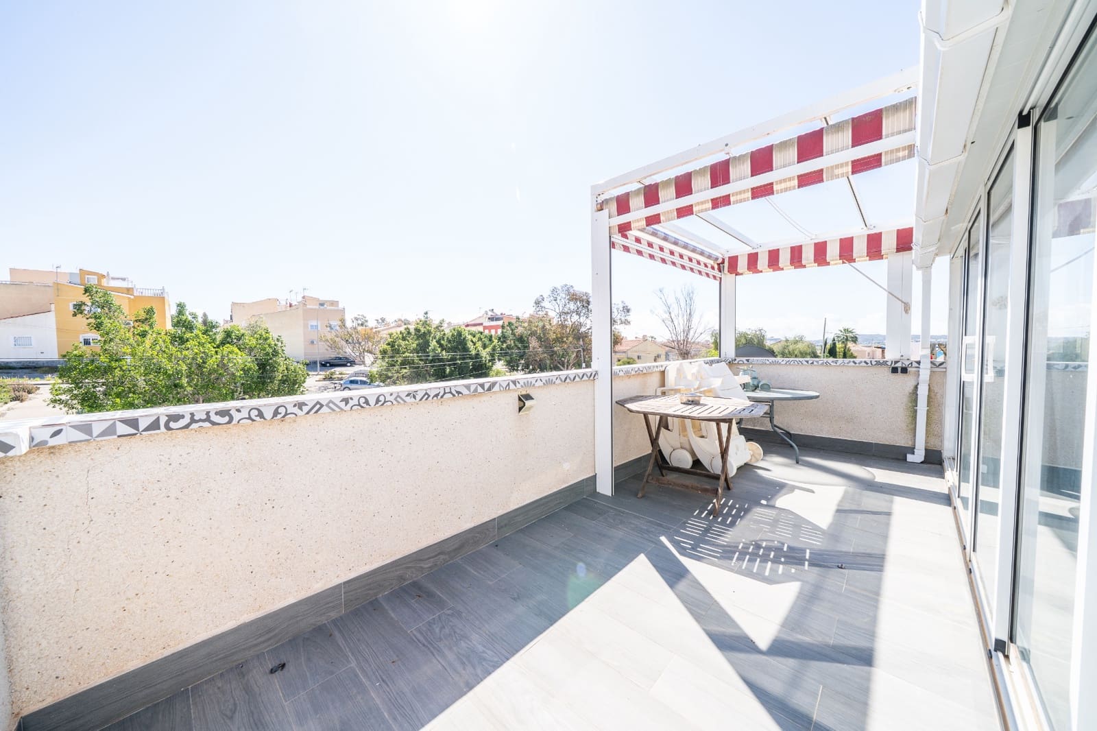 3 bedroom Villa for sale in La Marina with pool garage - € 215,000 (Ref: 8953790)