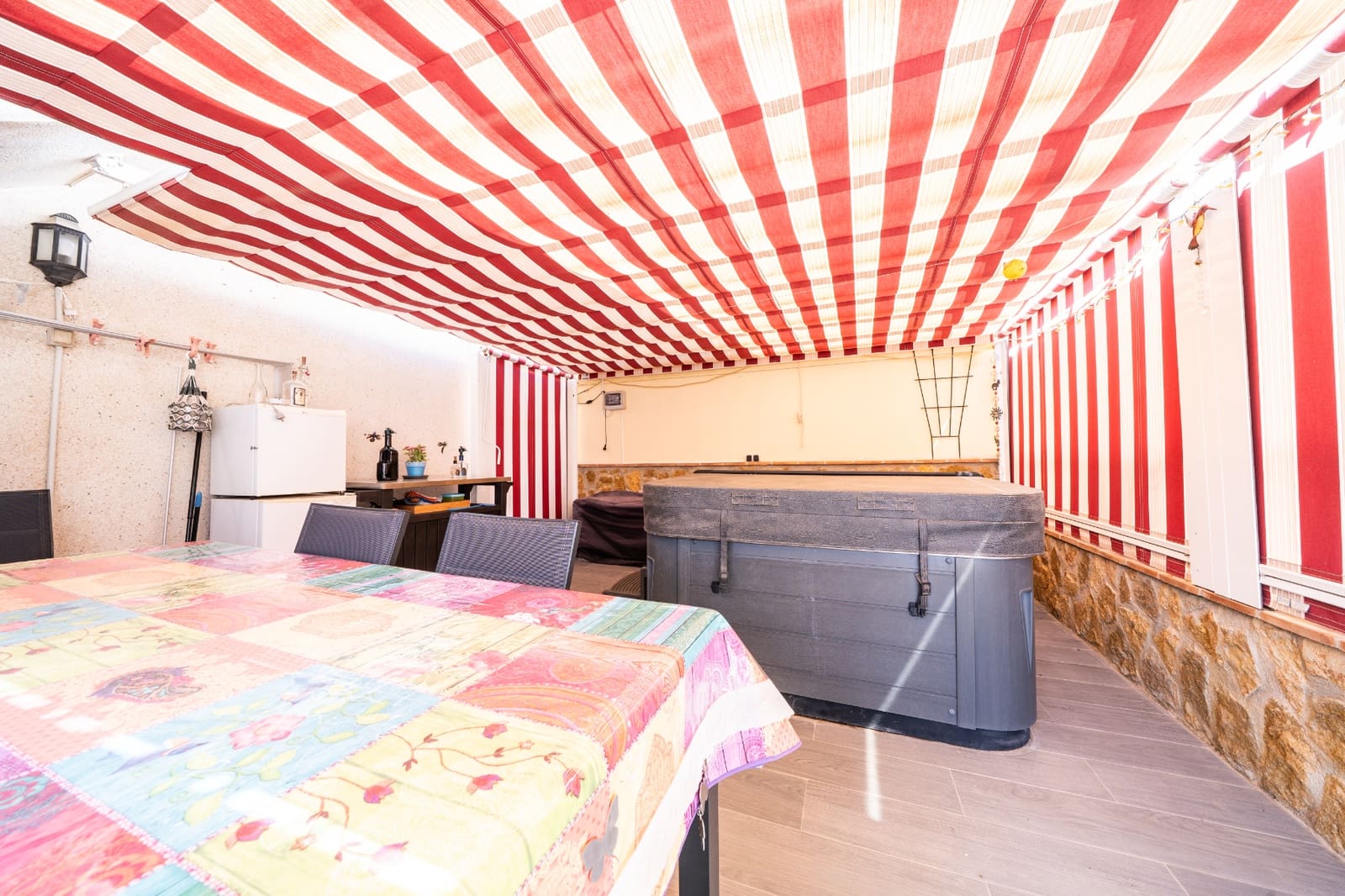 3 bedroom Villa for sale in La Marina with pool garage - € 215,000 (Ref: 8953790)