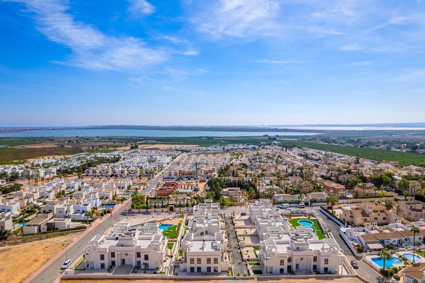 2 bedroom Apartment for sale in Ciudad Quesada with pool garage - € 363,000 (Ref: 8960955)