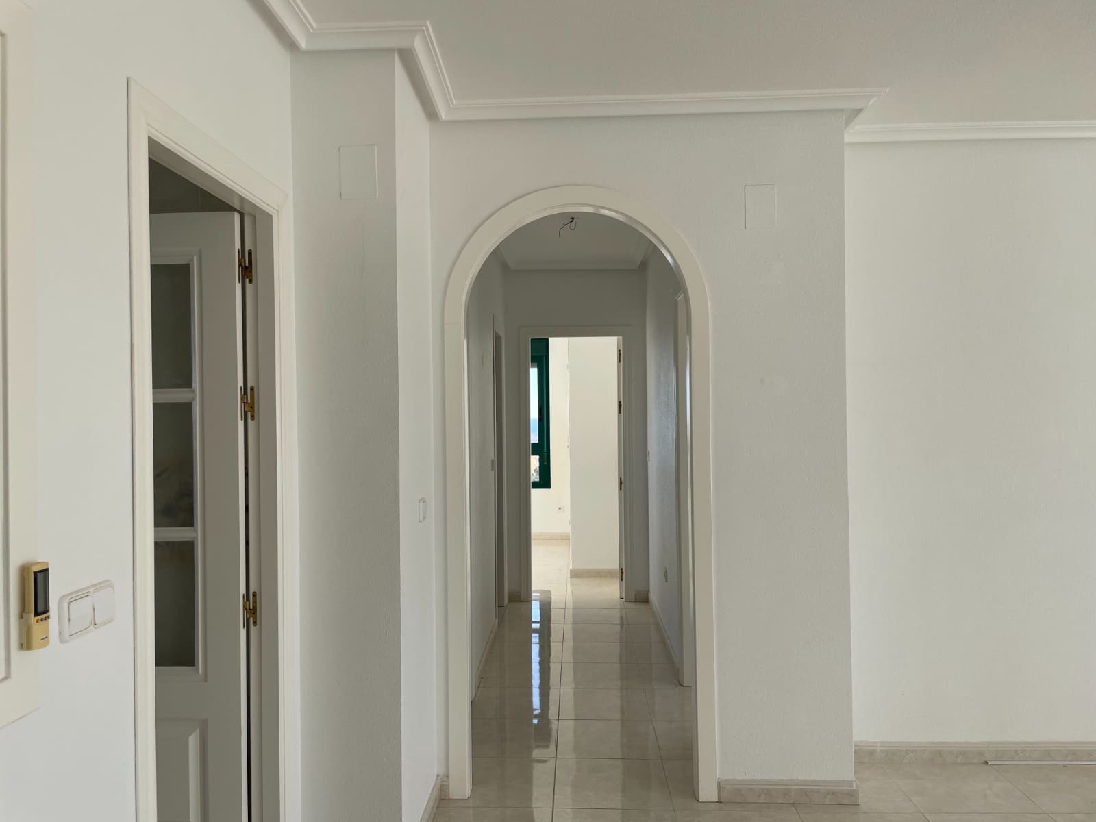 2 bedroom Apartment for sale in Alicante / Alacant city with pool - € 212,350 (Ref: 9022553)