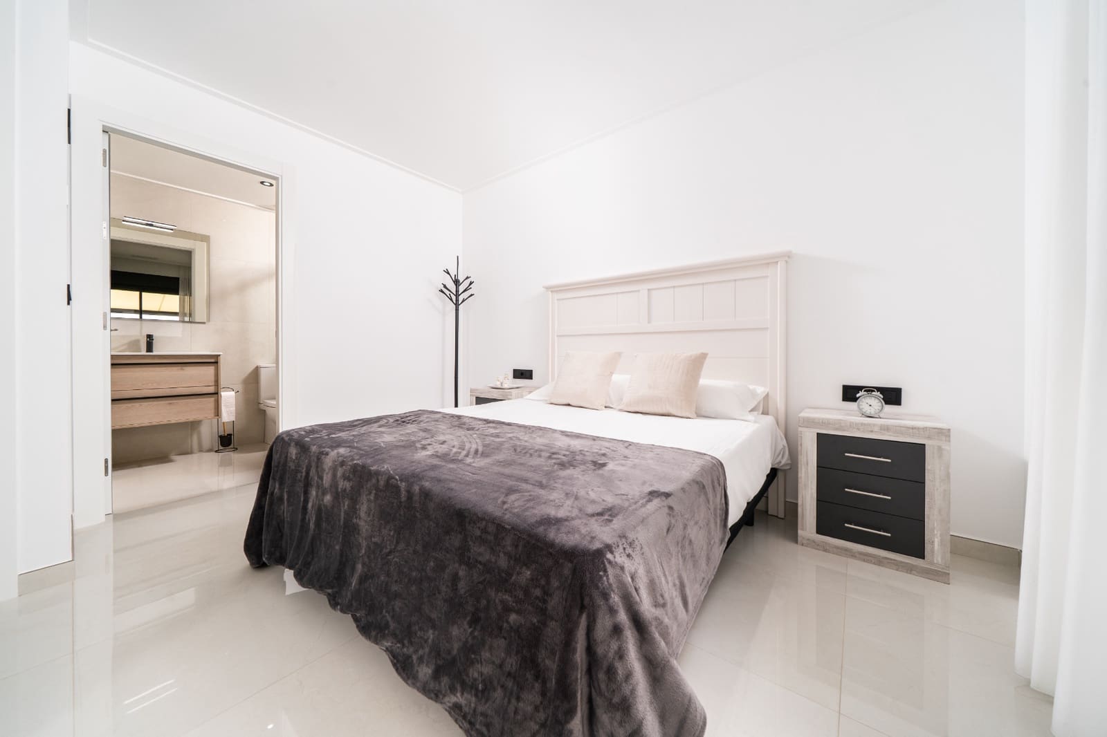 3 soveværelse Villa til salg i La Marina med swimmingpool - € 395.000 (Ref: 9066934)