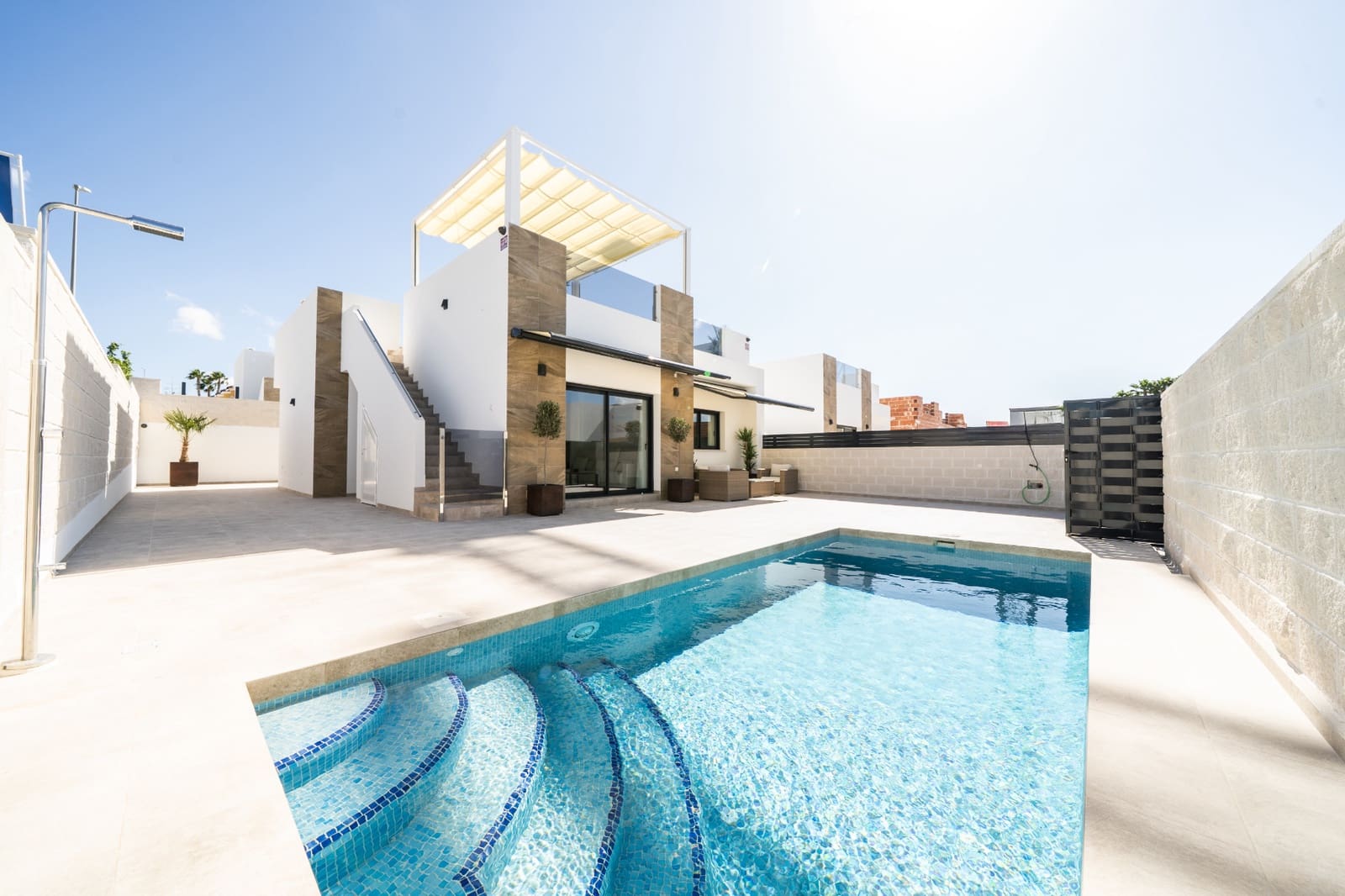 3 soveværelse Villa til salg i La Marina med swimmingpool - € 395.000 (Ref: 9066934)
