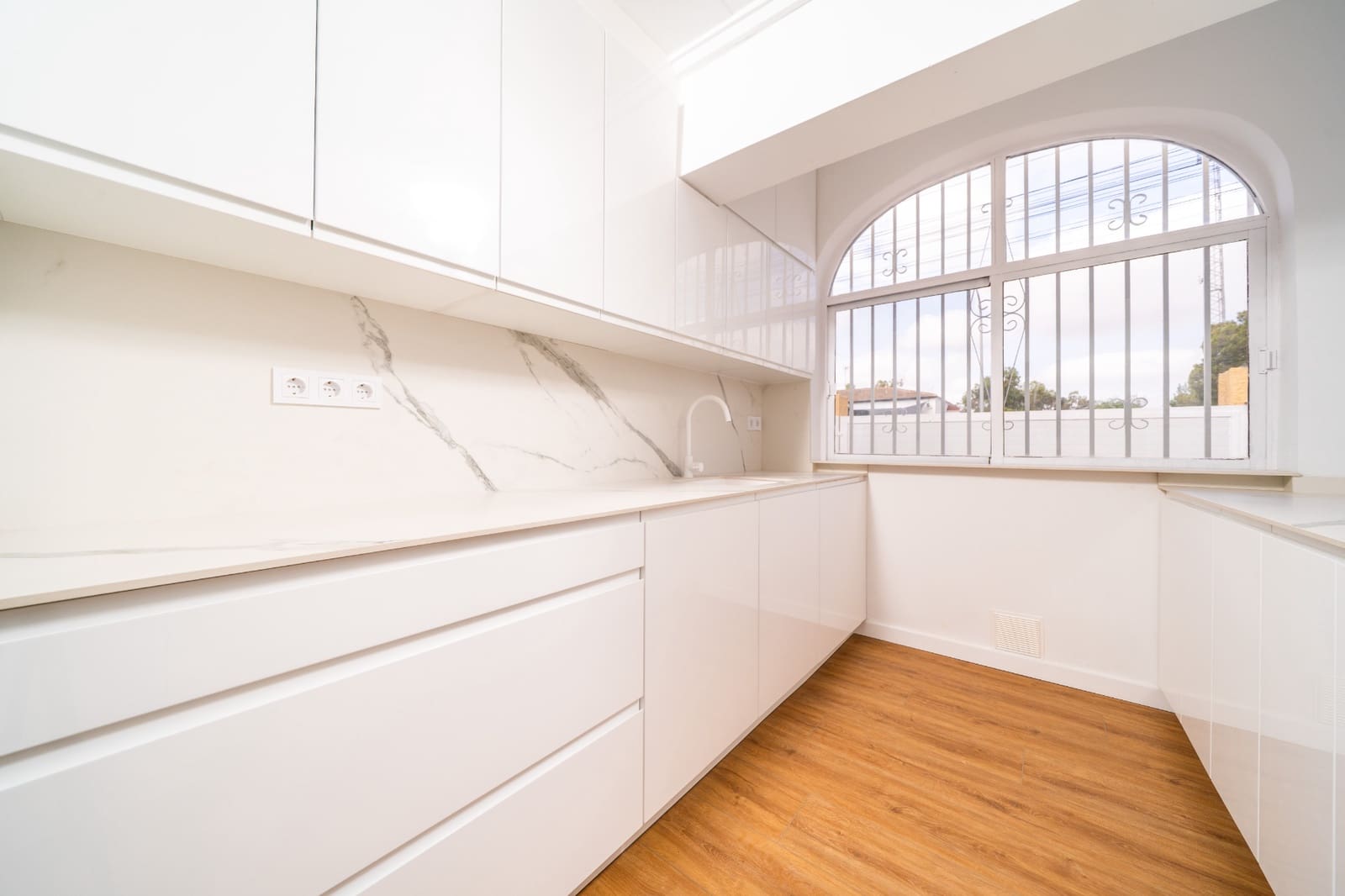 3 slaapkamer Villa te koop in La Marina met zwembad - € 299.000 (Ref: 9138649)